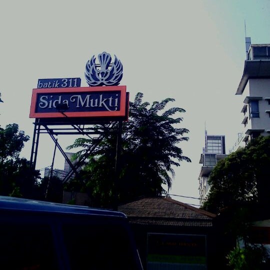 Mall Baru vs Tradisi Parcel Lebaran: Siapa yang Akan Menang di Cilacap?